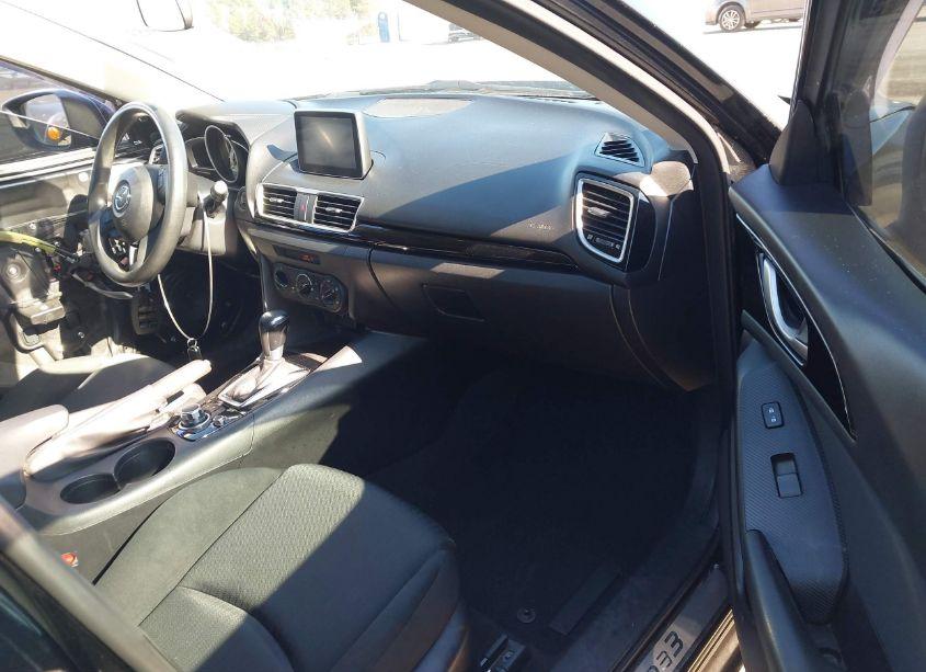 Photo 5 of 2015 Mazda Mazda3 I SPORT (VIN JM1BM1U79F1258322)