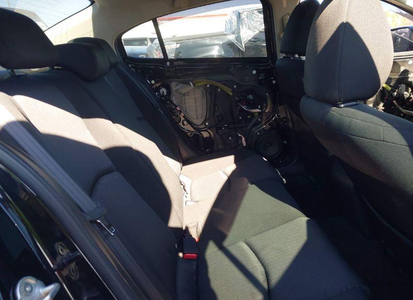 Photo 8 of 2015 Mazda Mazda3 I SPORT (VIN JM1BM1U79F1258322)