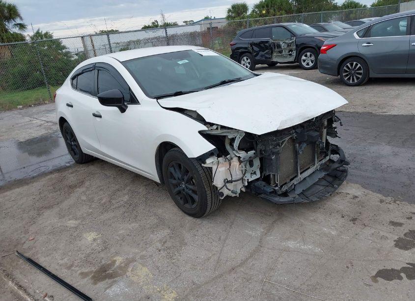 2016 Mazda Mazda3 I SPORT (VIN JM1BM1U79G1313806) main photo