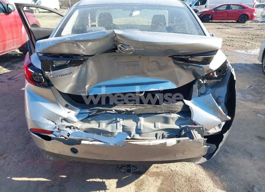 Photo 6 of 2014 Mazda Mazda3 I SPORT (VIN JM1BM1U7XE1123980)