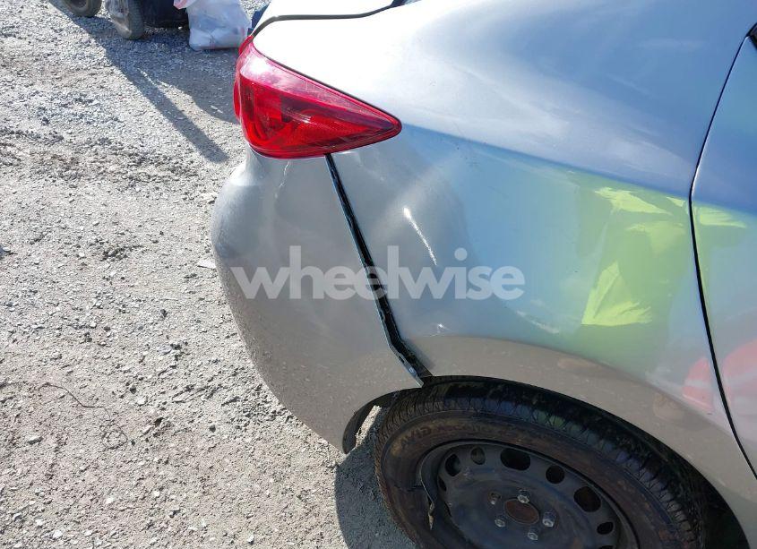 Photo 18 of 2014 Mazda Mazda3 I SPORT (VIN JM1BM1U7XE1169521)