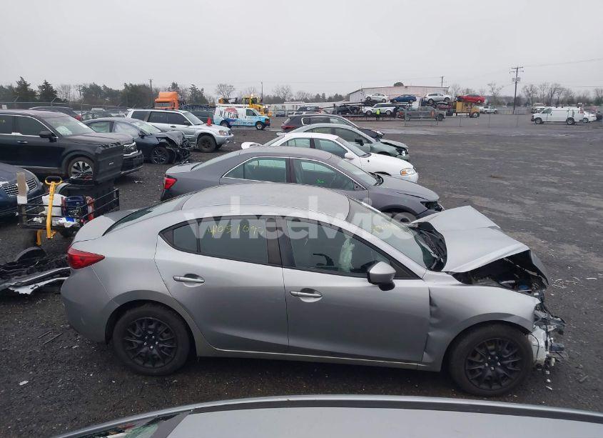 Photo 13 of 2014 Mazda Mazda3 I SPORT (VIN JM1BM1U7XE1196542)