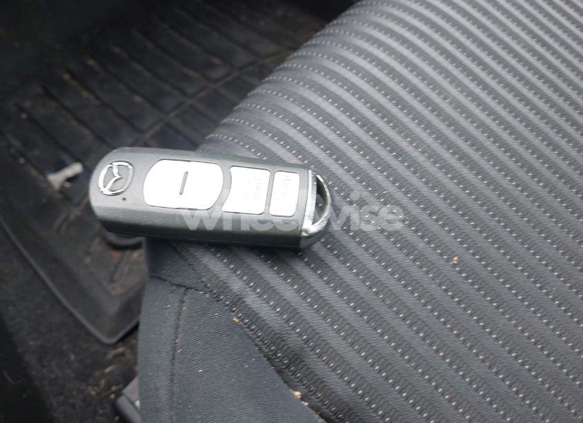 Photo 11 of 2016 Mazda Mazda3 I SPORT (VIN JM1BM1U7XG1306699)