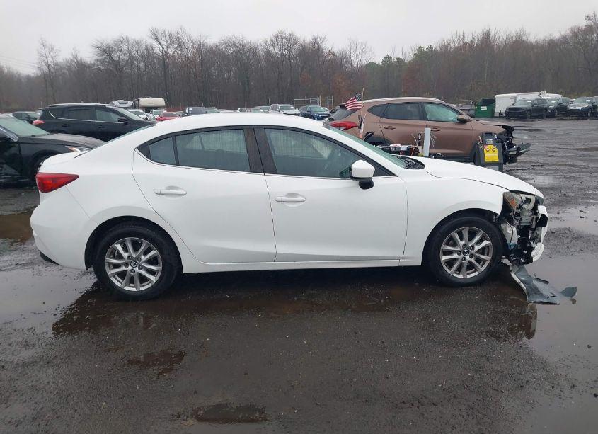 Photo 13 of 2016 Mazda Mazda3 I SPORT (VIN JM1BM1U7XG1309599)