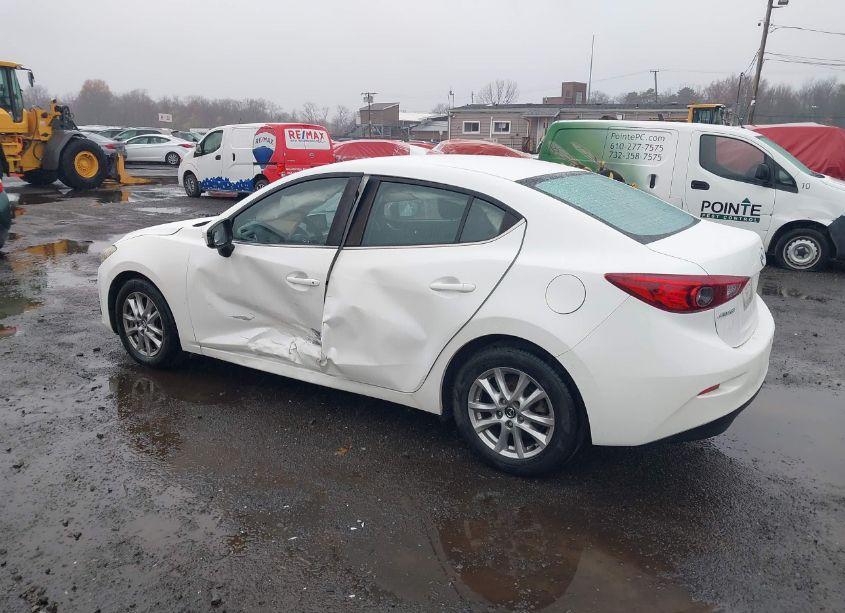 Photo 3 of 2016 Mazda Mazda3 I SPORT (VIN JM1BM1U7XG1309599)