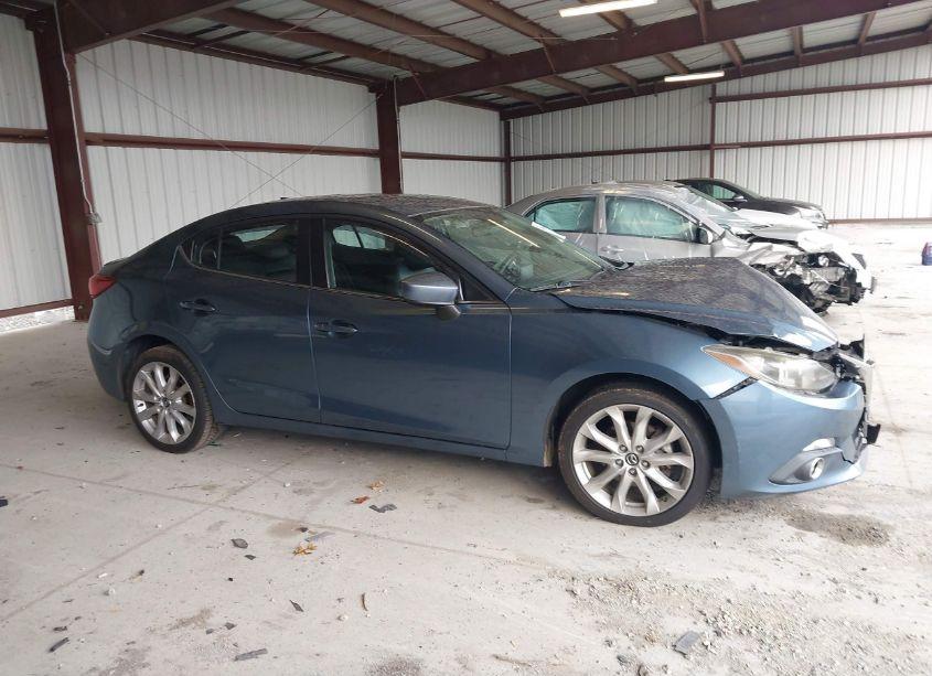 Photo 13 of 2015 Mazda Mazda3 S TOURING (VIN JM1BM1V30F1220652)