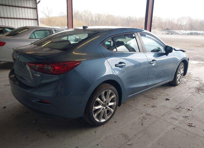 Photo 4 of 2015 Mazda Mazda3 S TOURING (VIN JM1BM1V30F1220652)