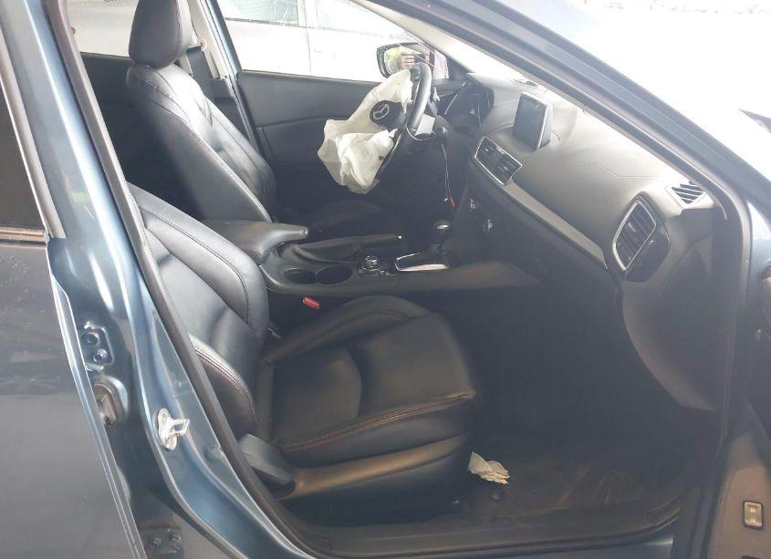 Photo 5 of 2015 Mazda Mazda3 S TOURING (VIN JM1BM1V30F1220652)