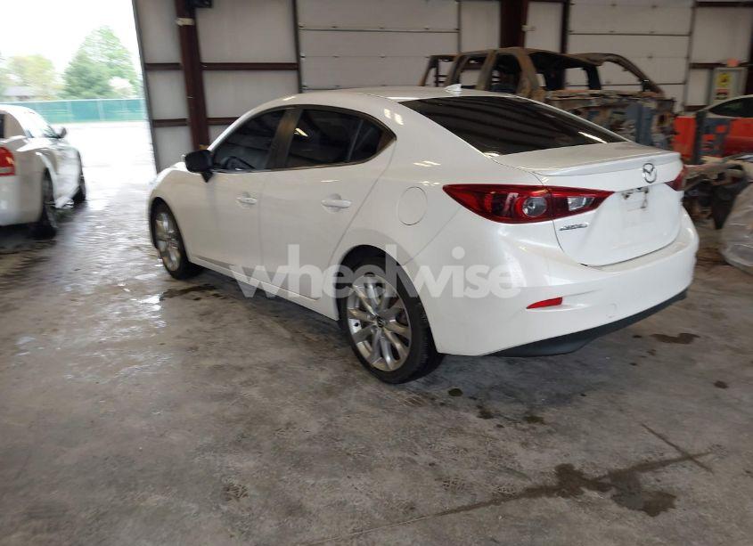 Photo 3 of 2014 Mazda Mazda3 S TOURING (VIN JM1BM1V3XE1209964)