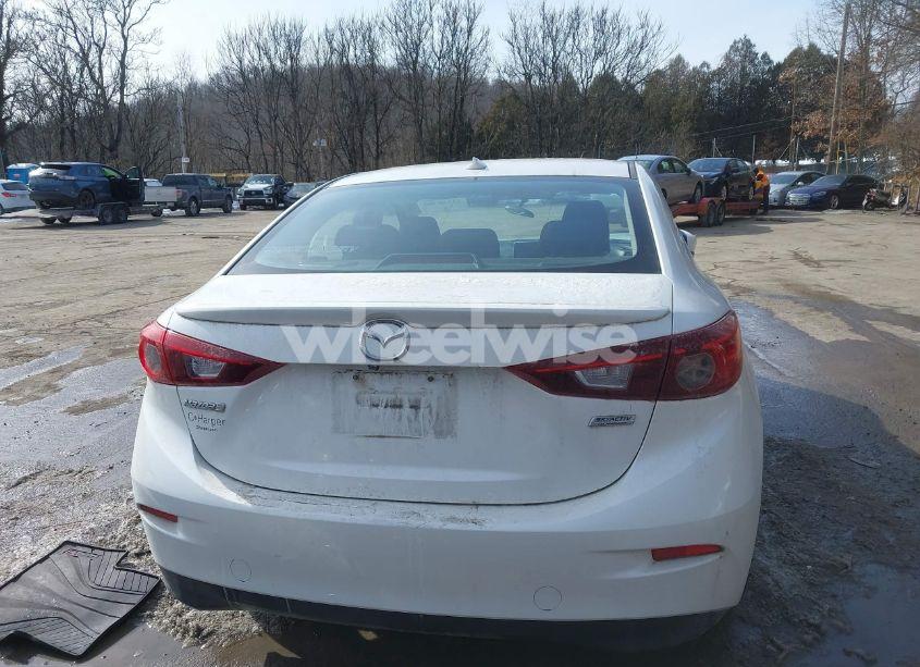 Photo 17 of 2015 Mazda Mazda3 S TOURING (VIN JM1BM1V3XF1220786)
