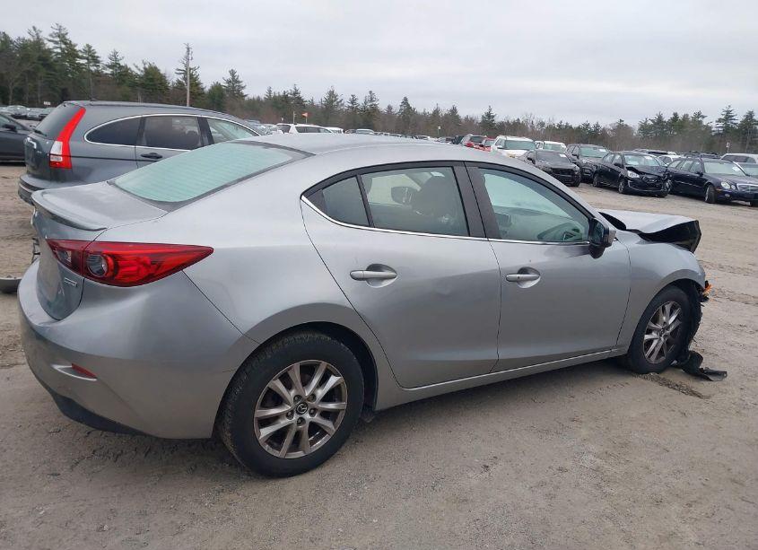 Photo 14 of 2014 Mazda Mazda3 I TOURING (VIN JM1BM1V70E1107284)