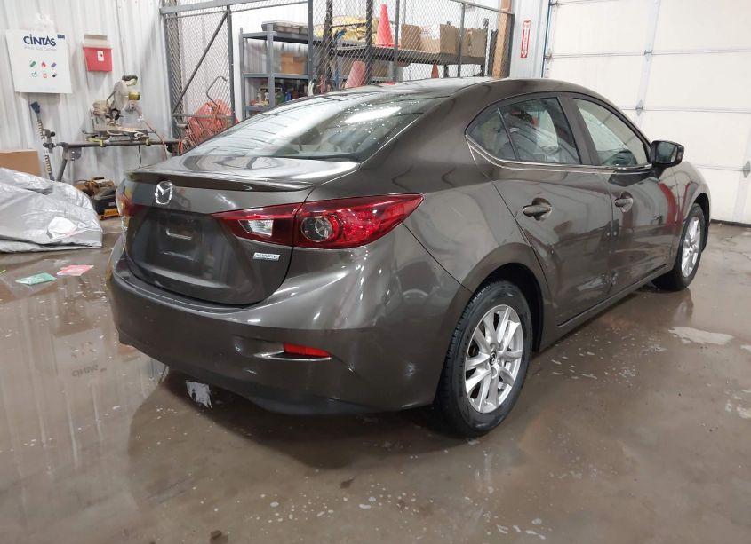 Photo 4 of 2014 Mazda Mazda3 I TOURING (VIN JM1BM1V70E1149387)