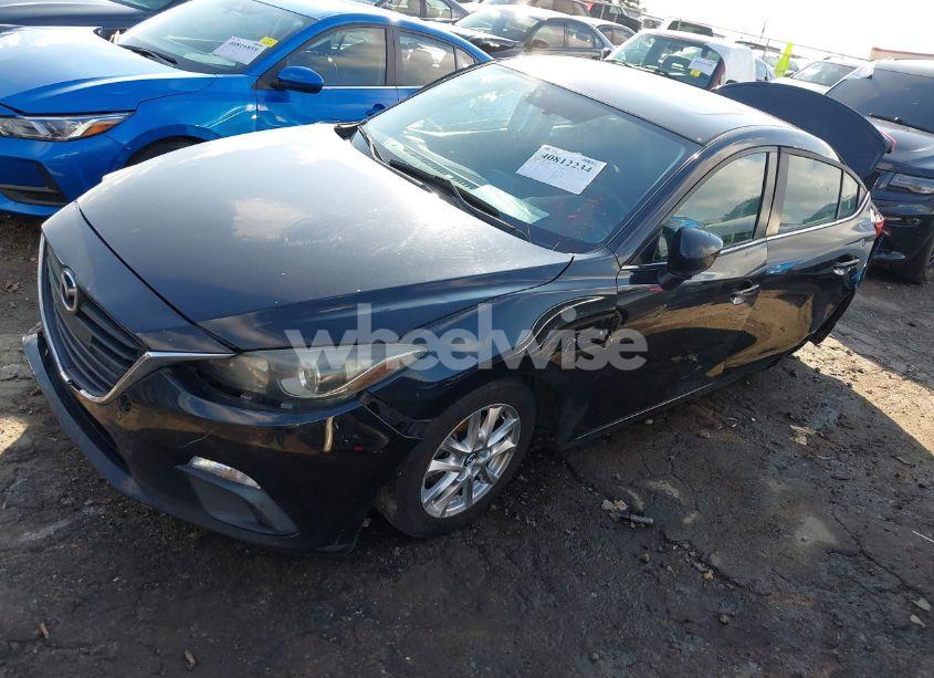 Photo 2 of 2014 Mazda Mazda3 I TOURING (VIN JM1BM1V70E1161295)