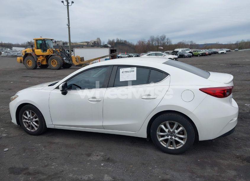 Photo 14 of 2014 Mazda Mazda3 I TOURING (VIN JM1BM1V70E1167162)