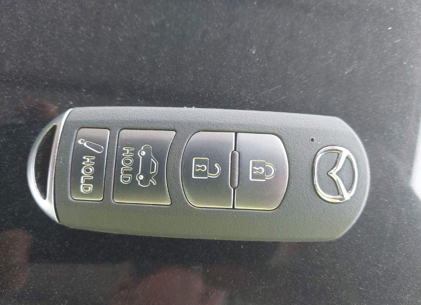 Photo 11 of 2014 Mazda Mazda3 I TOURING (VIN JM1BM1V71E1175223)