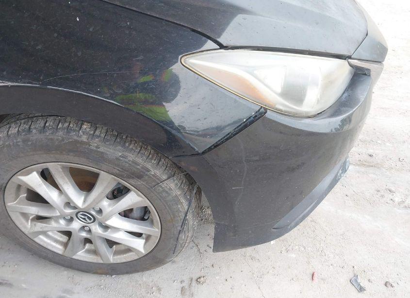 Photo 6 of 2014 Mazda Mazda3 I TOURING (VIN JM1BM1V71E1175223)