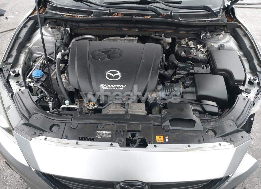 Photo 10 of 2014 Mazda Mazda3 I TOURING (VIN JM1BM1V71E1195536)