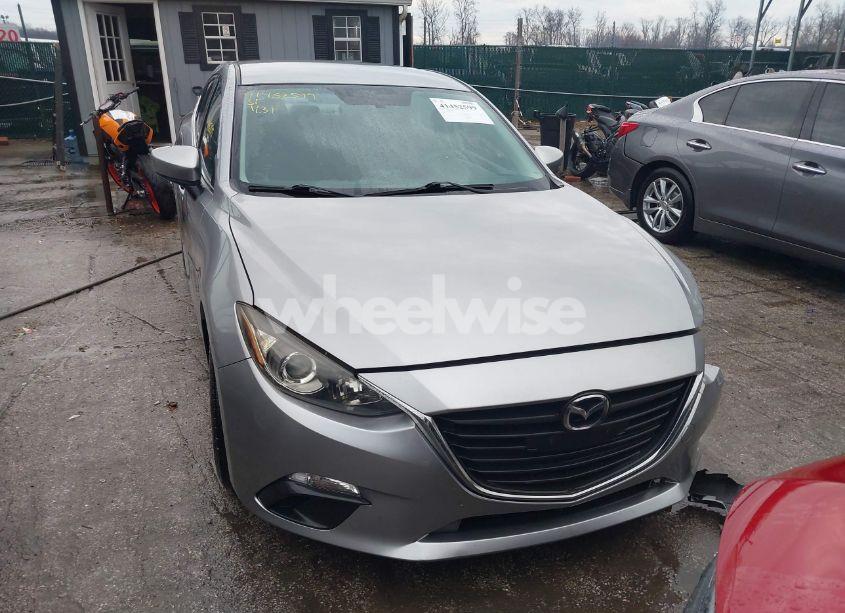 Photo 12 of 2014 Mazda Mazda3 I TOURING (VIN JM1BM1V71E1195536)