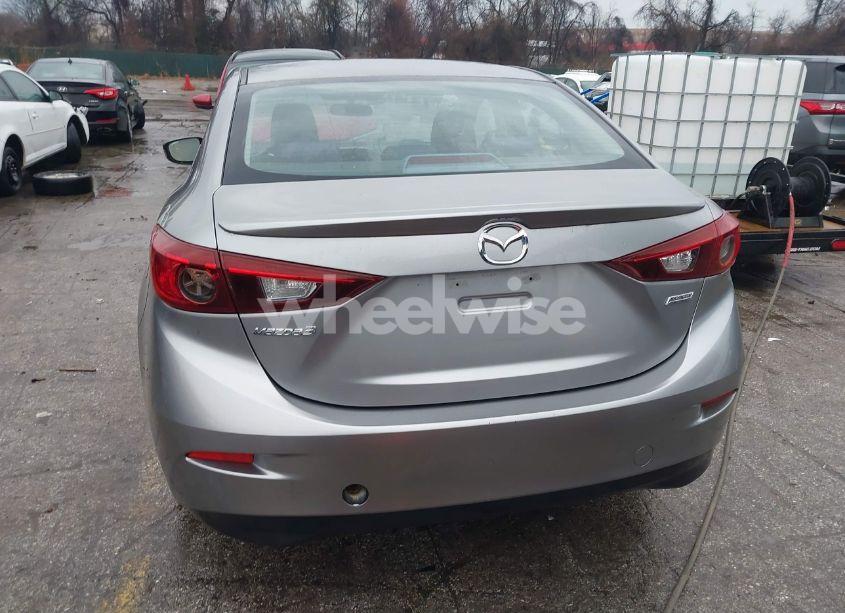 Photo 16 of 2014 Mazda Mazda3 I TOURING (VIN JM1BM1V71E1195536)