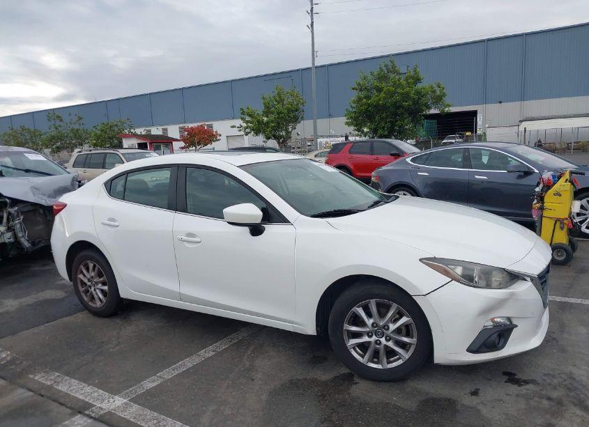 2016 Mazda Mazda3 I TOURING (VIN JM1BM1V71G1299088) main photo