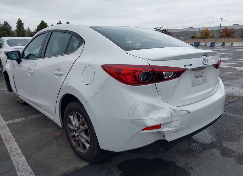 Photo 6 of 2016 Mazda Mazda3 I TOURING (VIN JM1BM1V71G1299088)