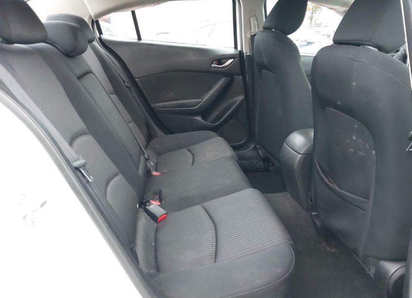 Photo 8 of 2016 Mazda Mazda3 I TOURING (VIN JM1BM1V71G1299088)