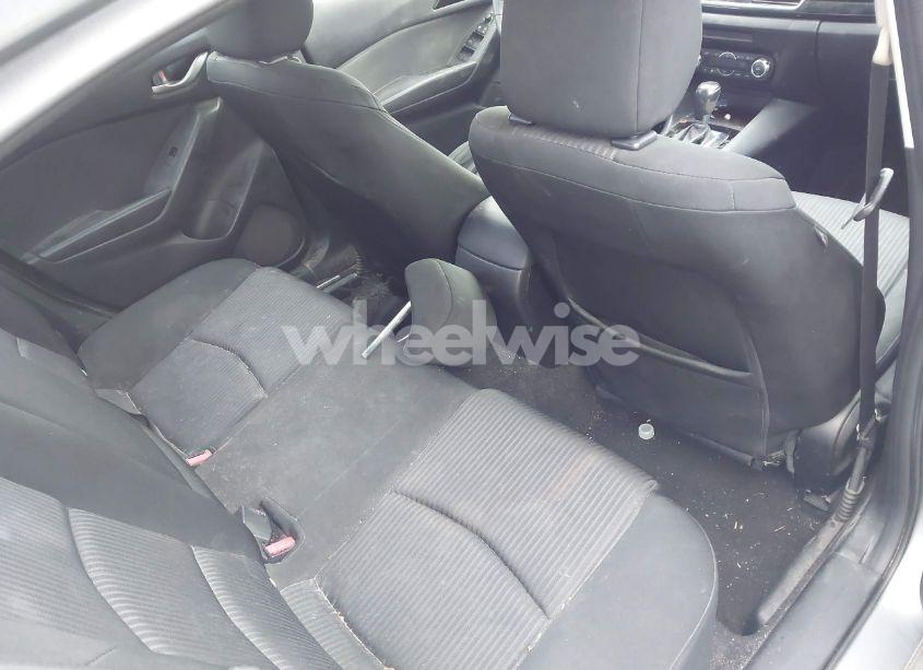 Photo 8 of 2014 Mazda Mazda3 (VIN JM1BM1V72E1108422)