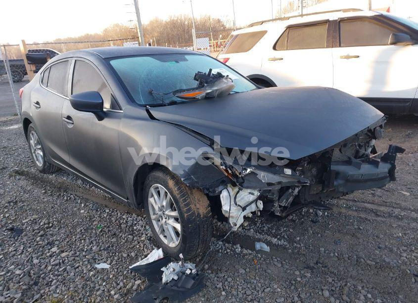 2015 Mazda Mazda3 I TOURING (VIN JM1BM1V72F1223944) main photo