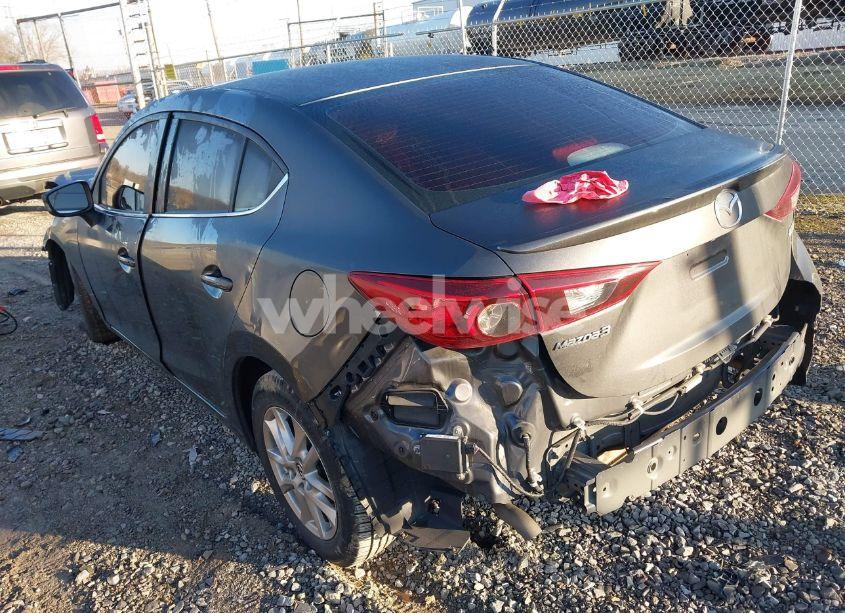 Photo 3 of 2015 Mazda Mazda3 I TOURING (VIN JM1BM1V72F1223944)