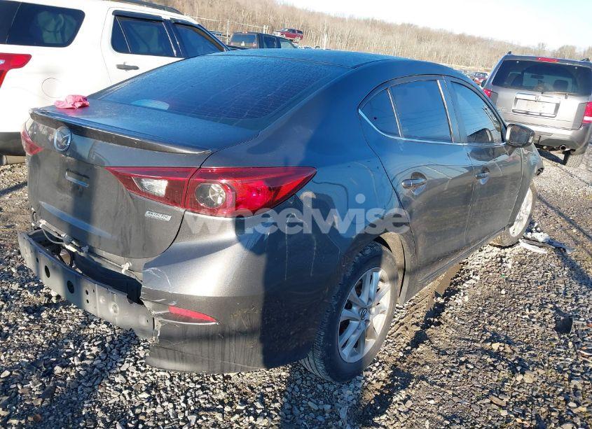 Photo 4 of 2015 Mazda Mazda3 I TOURING (VIN JM1BM1V72F1223944)