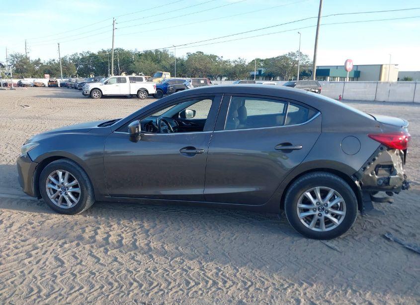 Photo 14 of 2014 Mazda Mazda3 I TOURING (VIN JM1BM1V73E1115105)