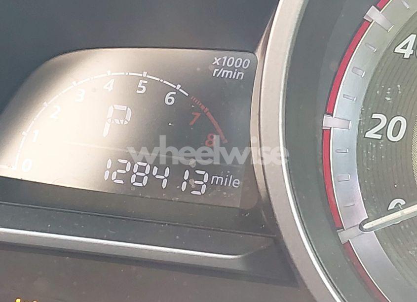 Photo 15 of 2014 Mazda Mazda3 I TOURING (VIN JM1BM1V73E1144653)