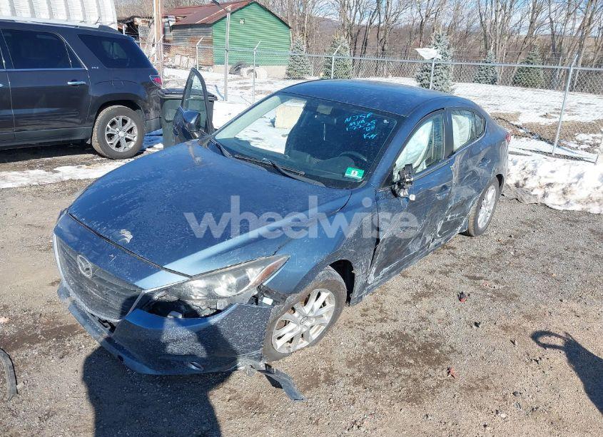 Photo 2 of 2014 Mazda Mazda3 I TOURING (VIN JM1BM1V73E1144653)