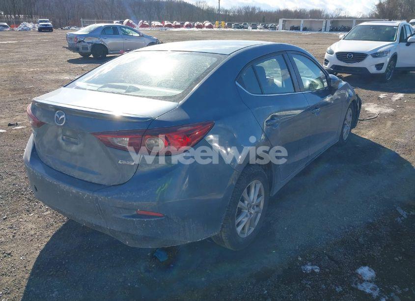 Photo 4 of 2014 Mazda Mazda3 I TOURING (VIN JM1BM1V73E1144653)