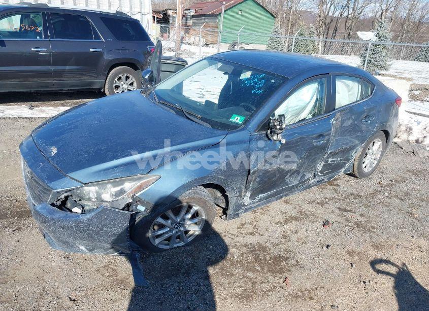 Photo 6 of 2014 Mazda Mazda3 I TOURING (VIN JM1BM1V73E1144653)