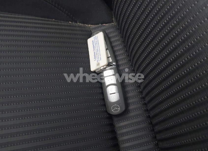 Photo 11 of 2014 Mazda Mazda3 I TOURING (VIN JM1BM1V73E1154549)