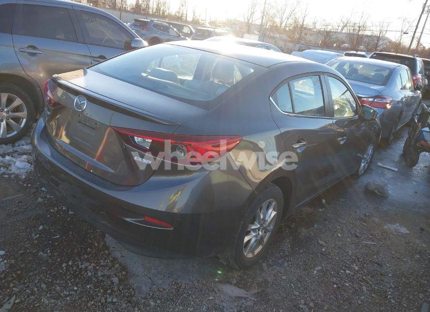 Photo 4 of 2014 Mazda Mazda3 I TOURING (VIN JM1BM1V74E1113282)