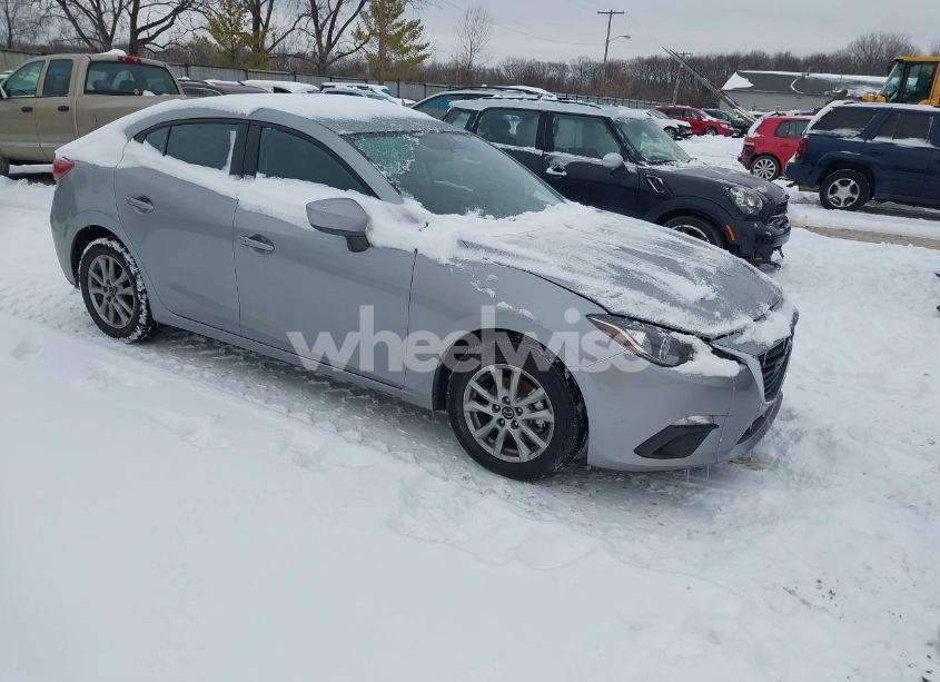 2014 Mazda Mazda3 I TOURING (VIN JM1BM1V74E1141664) main photo