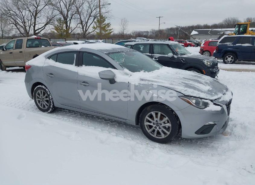 Photo 13 of 2014 Mazda Mazda3 I TOURING (VIN JM1BM1V74E1141664)