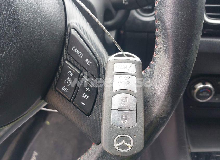 Photo 11 of 2014 Mazda Mazda3 I TOURING (VIN JM1BM1V74E1199872)