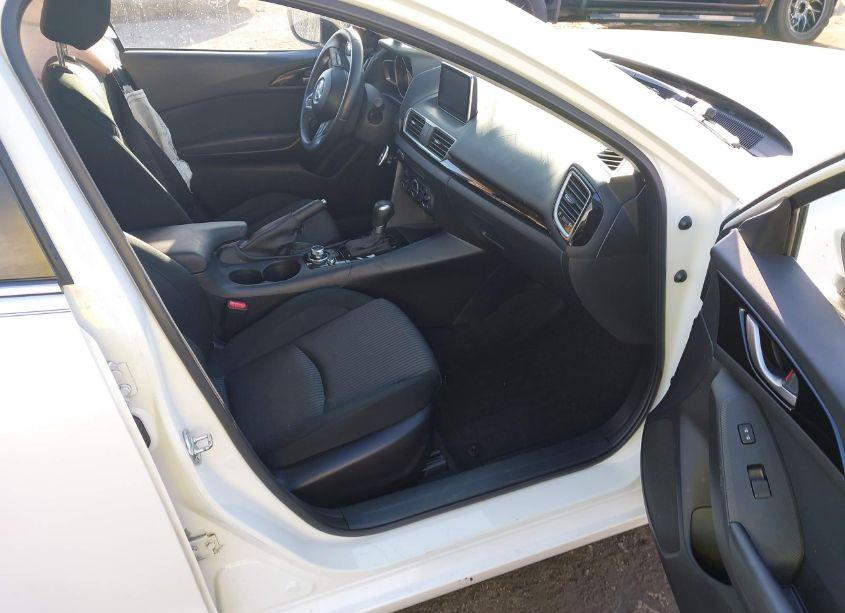 Photo 5 of 2015 Mazda Mazda3 I TOURING (VIN JM1BM1V74F1251373)