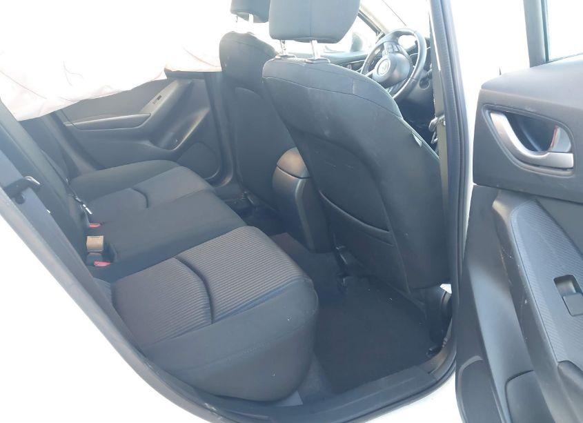 Photo 8 of 2015 Mazda Mazda3 I TOURING (VIN JM1BM1V74F1251373)