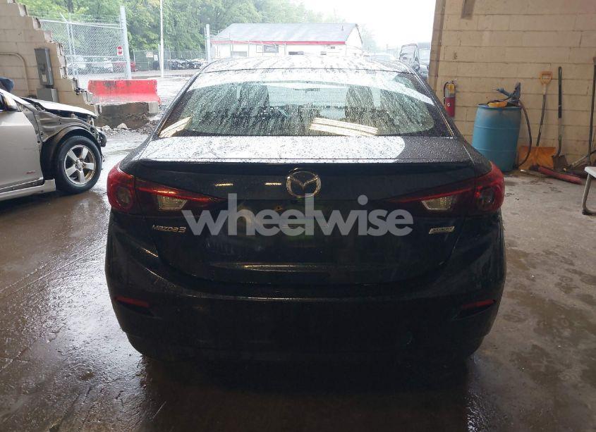 Photo 16 of 2016 Mazda Mazda3 I TOURING (VIN JM1BM1V74G1306843)