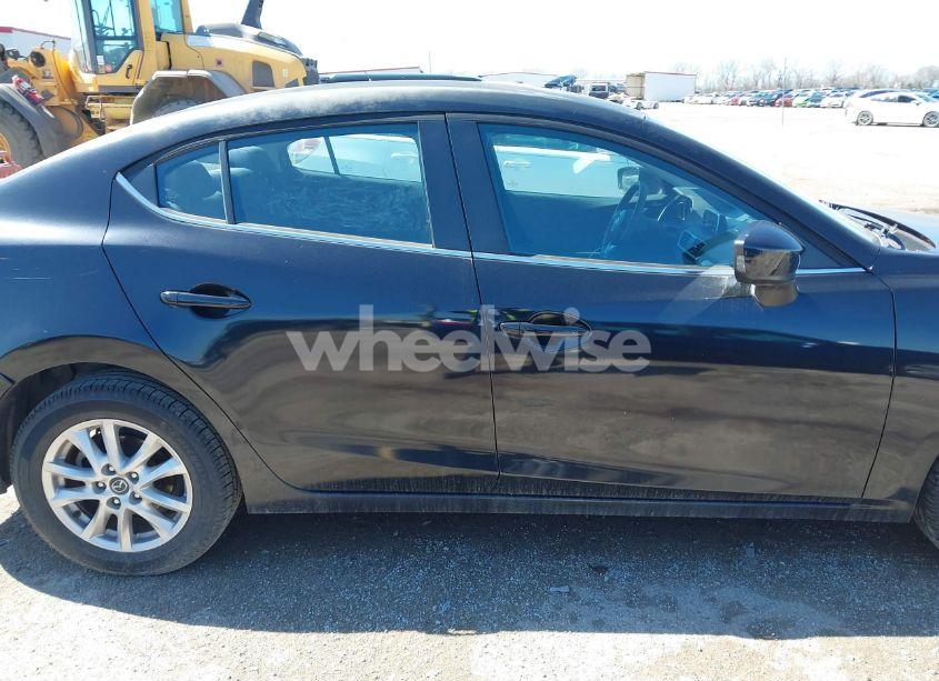 Photo 13 of 2014 Mazda Mazda3 I TOURING (VIN JM1BM1V75E1210927)
