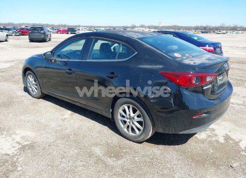 Photo 3 of 2014 Mazda Mazda3 I TOURING (VIN JM1BM1V75E1210927)