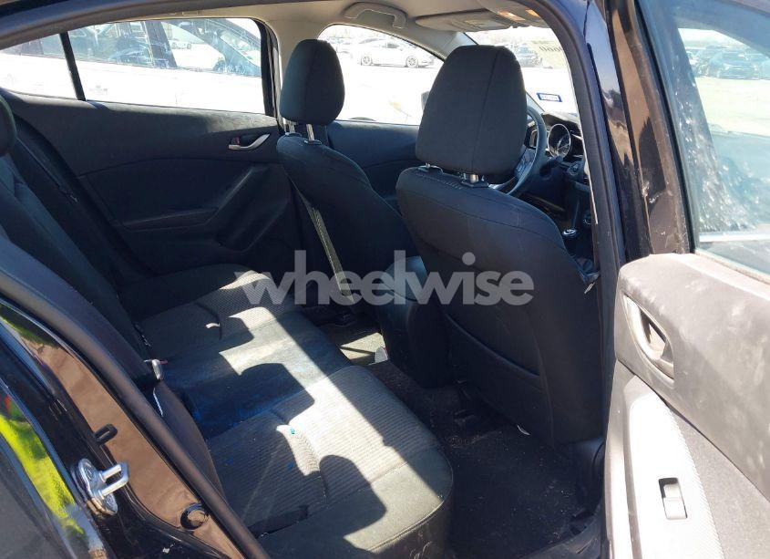 Photo 8 of 2014 Mazda Mazda3 I TOURING (VIN JM1BM1V75E1210927)