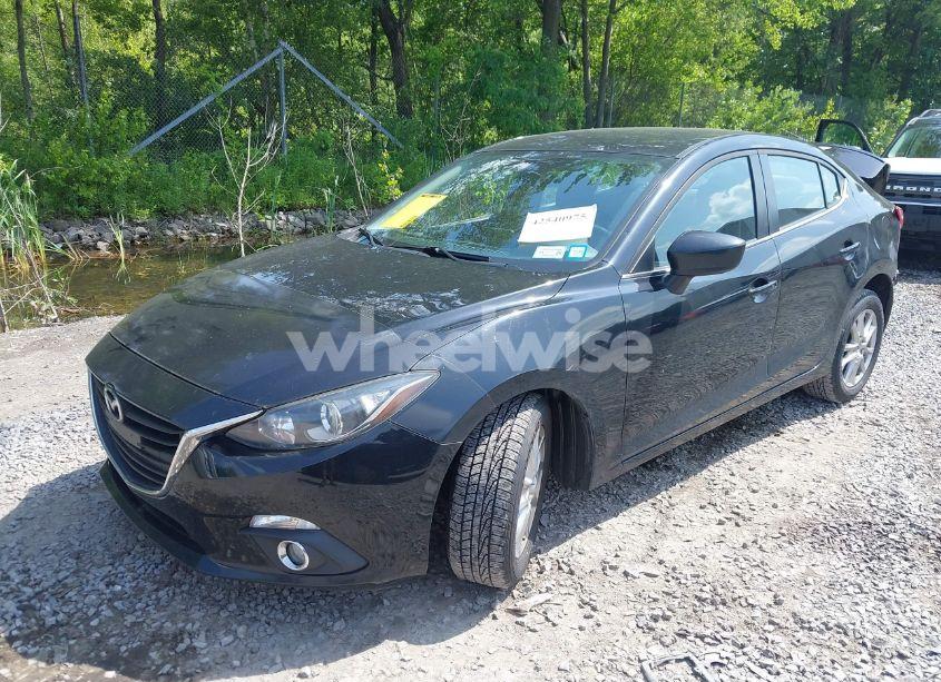 Photo 13 of 2014 Mazda Mazda3 I TOURING (VIN JM1BM1V75E1213035)