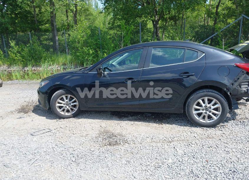 Photo 14 of 2014 Mazda Mazda3 I TOURING (VIN JM1BM1V75E1213035)