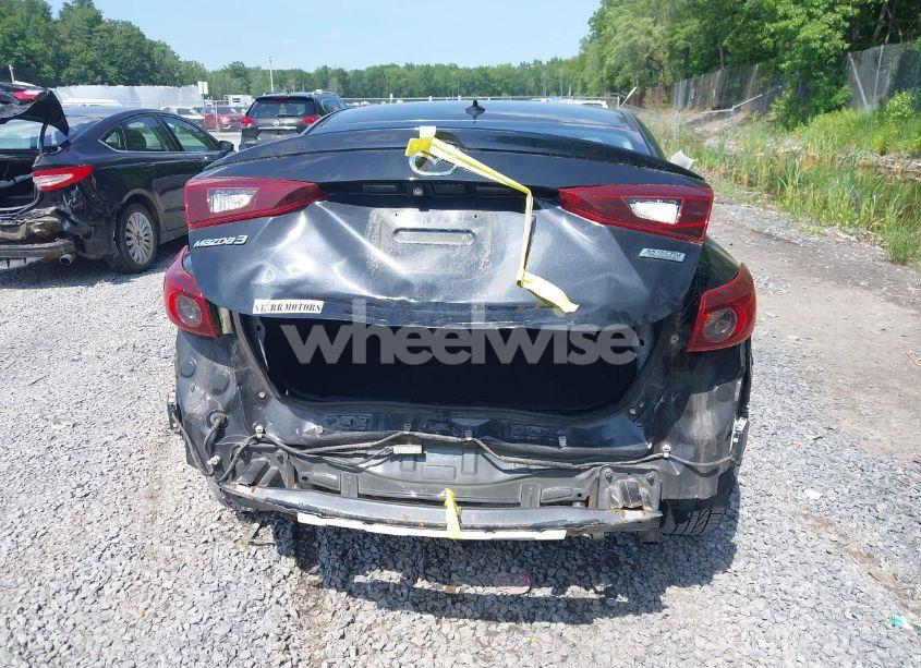 Photo 16 of 2014 Mazda Mazda3 I TOURING (VIN JM1BM1V75E1213035)