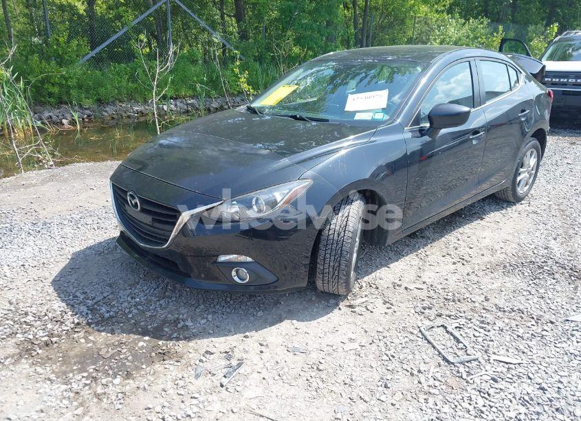 Photo 2 of 2014 Mazda Mazda3 I TOURING (VIN JM1BM1V75E1213035)